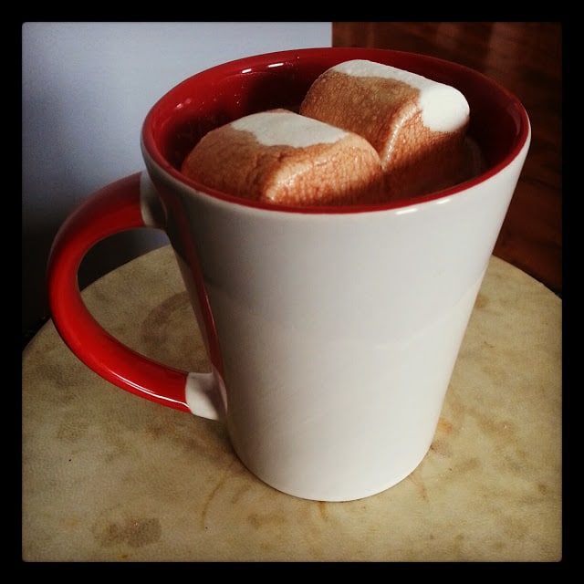 Chocolat chaud pour les après-midis d'hiver