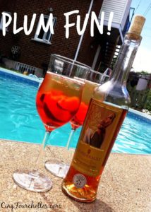 Un cocktail à la prune à faire à la maison avec les Vergers Pedneault! - Cinq Fourchettes