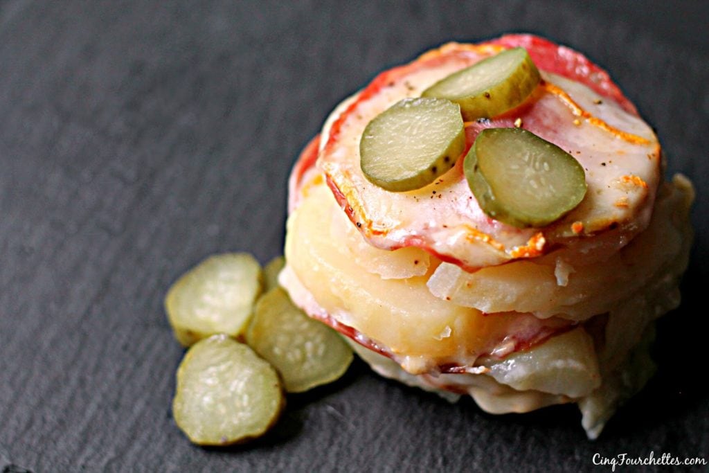 Raclette dans une tasse - Cinq Fourchettes 