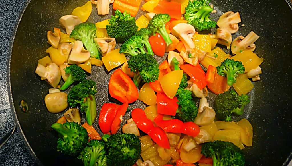 Mes 5 commandements pour un souper rapide + Nouilles au poulet express - Cinq Fourchettes