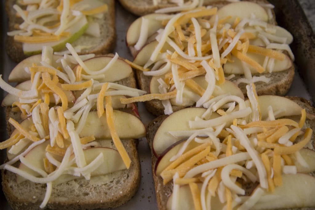 Repas économique et rapide : Croque-Monsieur aux pommes cheddar / Cinq Fourchettes