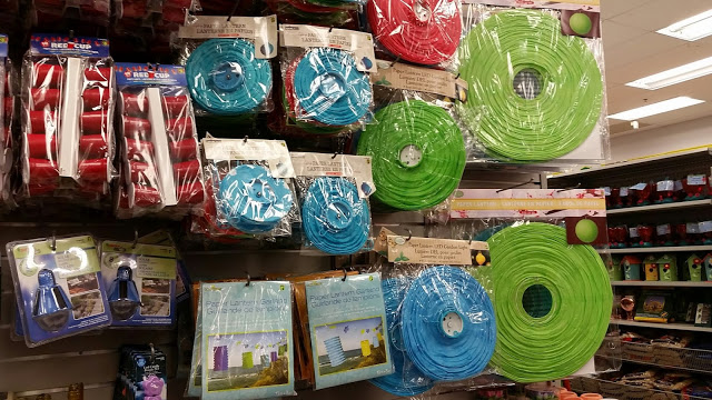 décorations à acheter au Dollarama