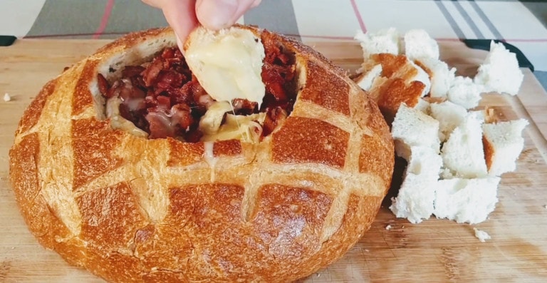 Camembert chaud au bacon et érable / Cinq Fourchettes