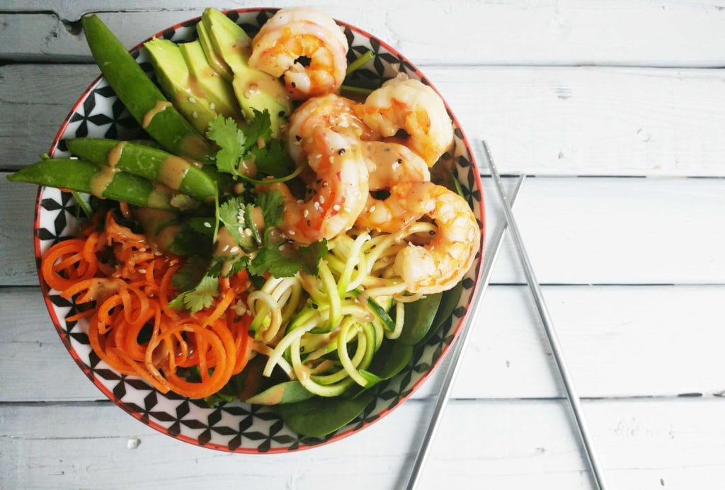 Poke Bowl aux crevettes facile/Cinq Fourchettes