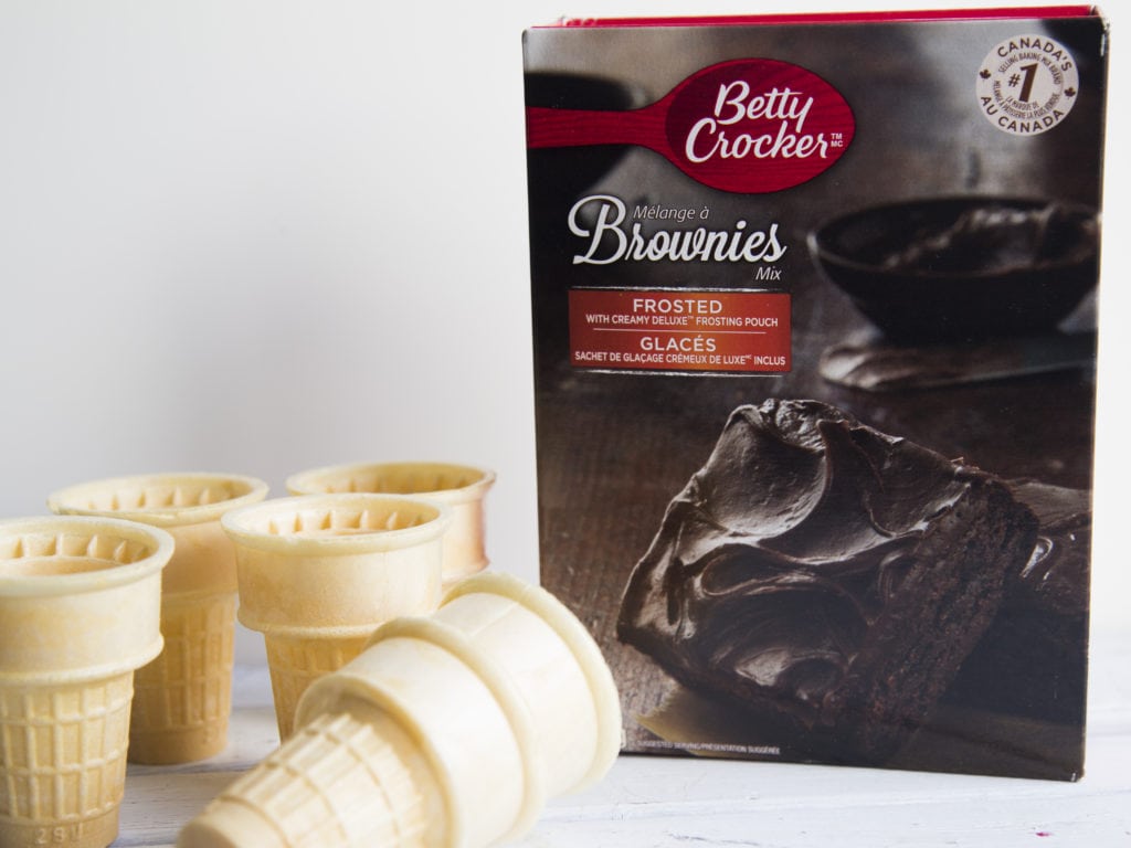 WOW ! Un cornet au brownie et au caramel ! Le rêve ! / Cinq Fourchettes