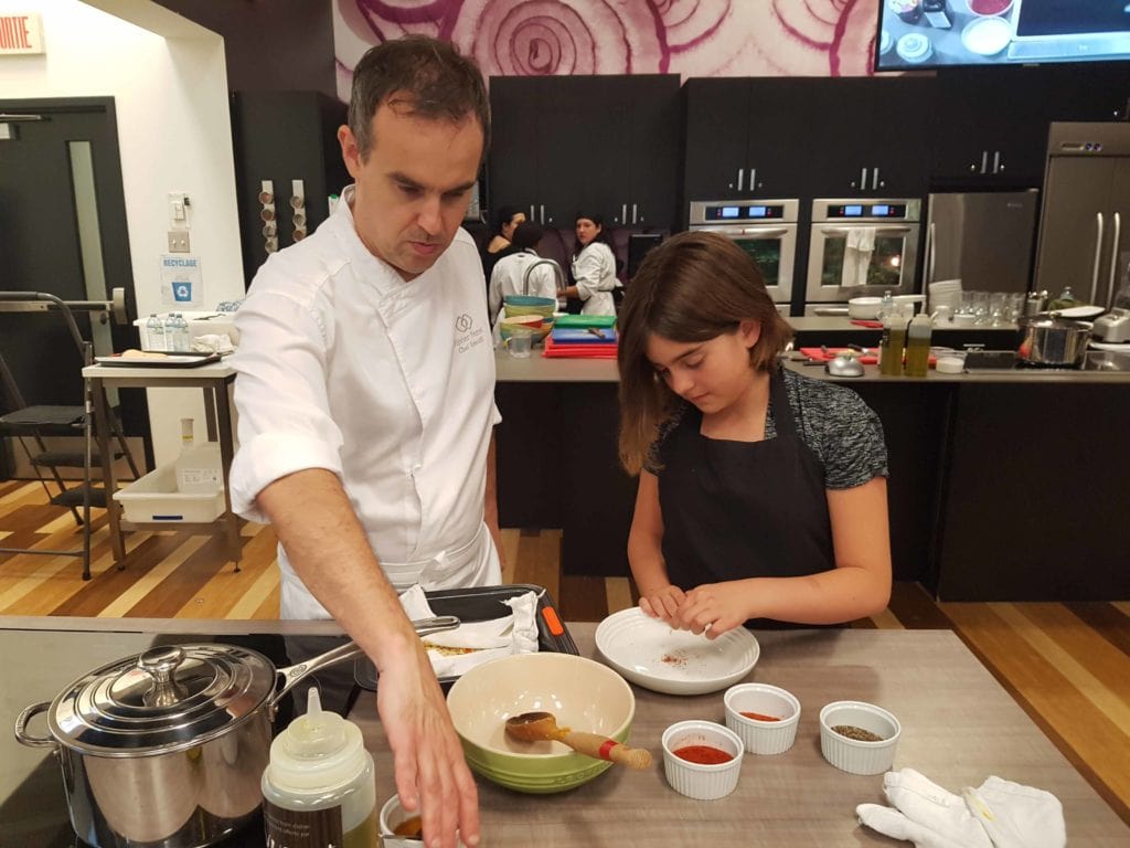 Ateliers de cuisine pour enfants avec un vrai CHEF / Cinq Fourchettes