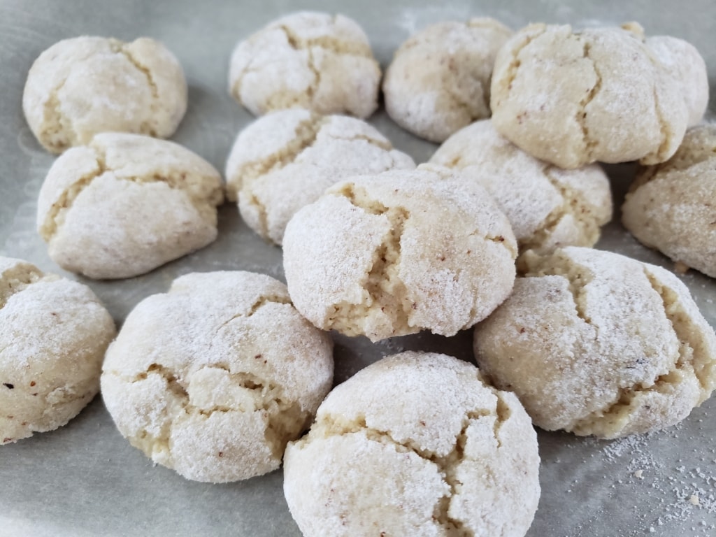 Amaretti : Biscuits parfaits pour l'heure du thé Cinq Fourchettes