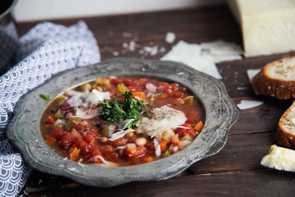 Soupe aux légumineuses soutenante Cinq Fourchettes