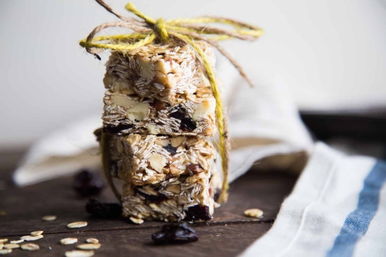 Barres tendres aux cerises et amandes Cinq Fourchettes