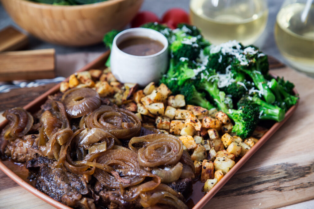 rôti de palette aux oignons moutarde et érable Cinq Fourchettes recette recipe roast beef maple syrup mustard