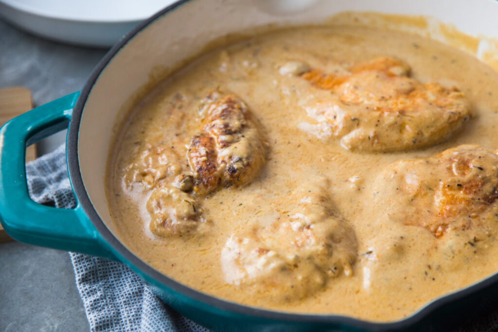 poulet en sauce crémeuse recette Cinq Fourchettes creamy sauce chicken easy facile