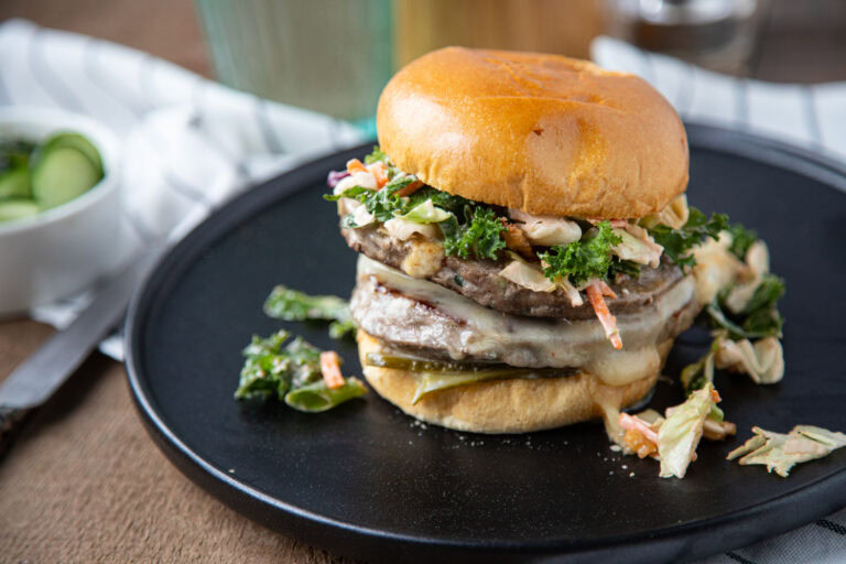 burger de canard bbq salade de choux ranch buffalo recette recipe duck été summer Cinq Fourchettes